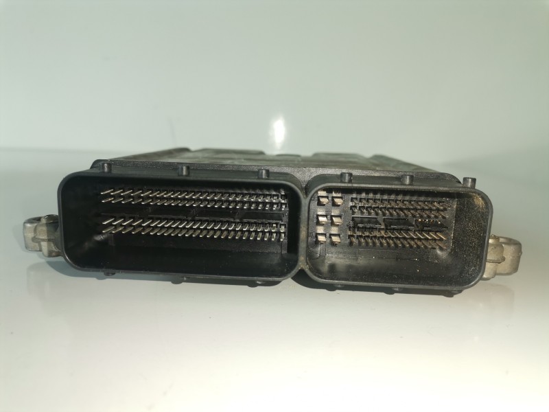 Recambio de centralita motor uce para mercedes-benz clase r (bm 251) 642950 referencia OEM IAM A6421501491/0281012796  