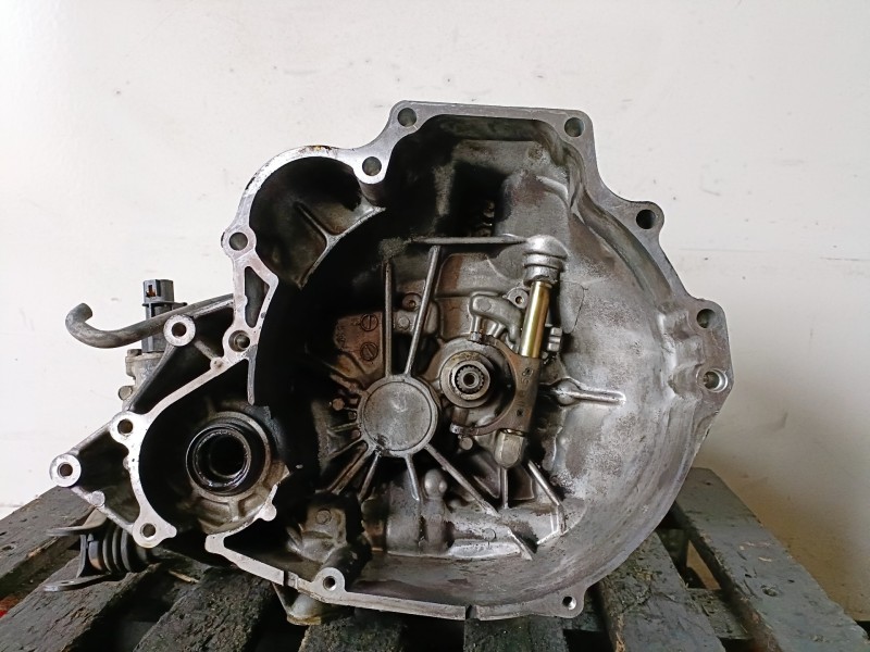 Recambio de caja cambios para nissan primera berlina (p11) cd20 referencia OEM IAM   