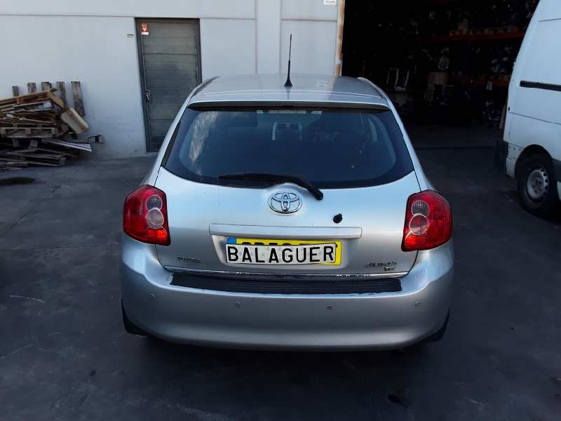 toyota auris (e15) del año 2007