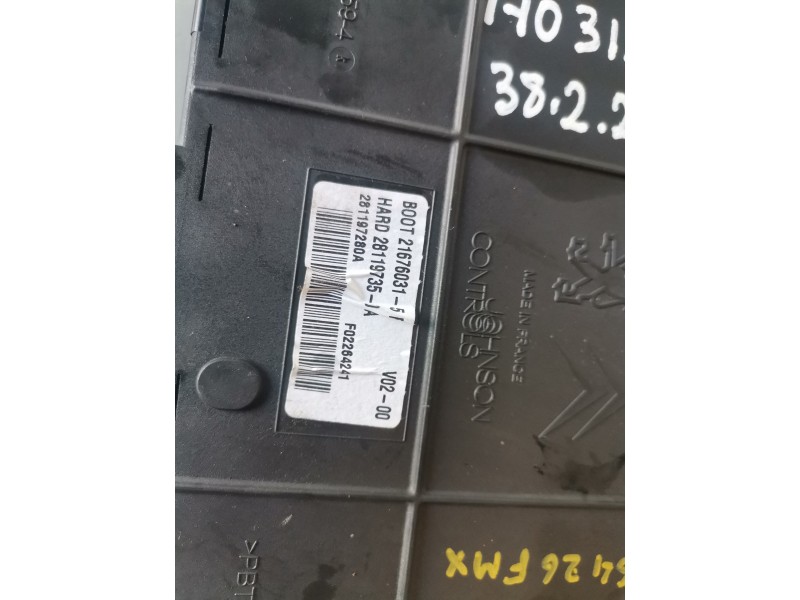 Recambio de caja reles / fusibles para citroen c4 picasso 9hz referencia OEM IAM 216760315B  