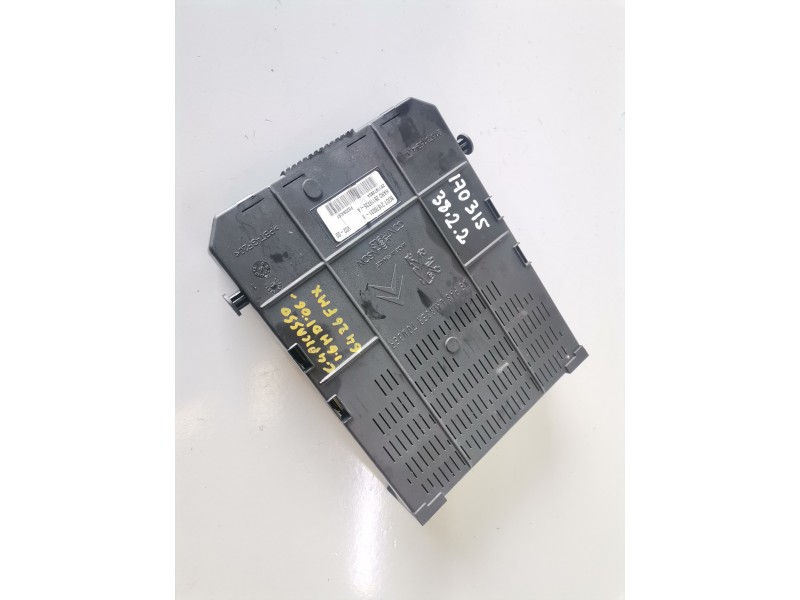 Recambio de caja reles / fusibles para citroen c4 picasso 9hz referencia OEM IAM 216760315B  