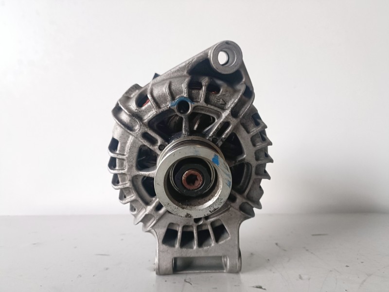 Recambio de alternador para ford ecosport (cbw) uejb referencia OEM IAM AV6N10300HA  