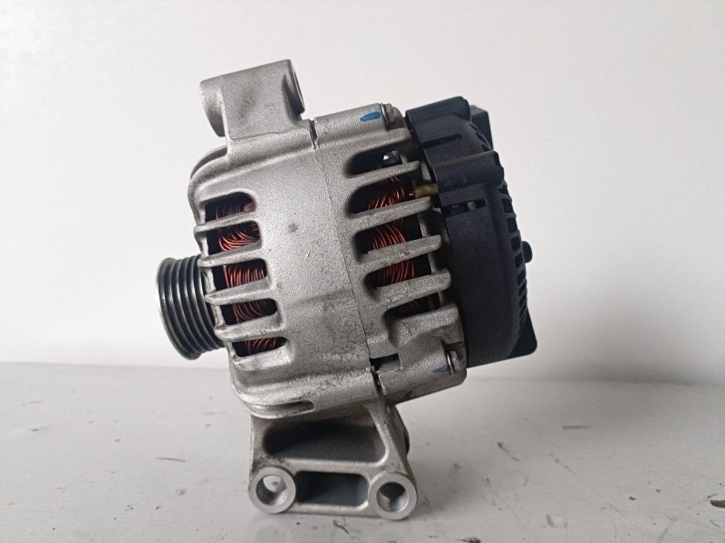 Recambio de alternador para ford ecosport (cbw) uejb referencia OEM IAM AV6N10300HA  