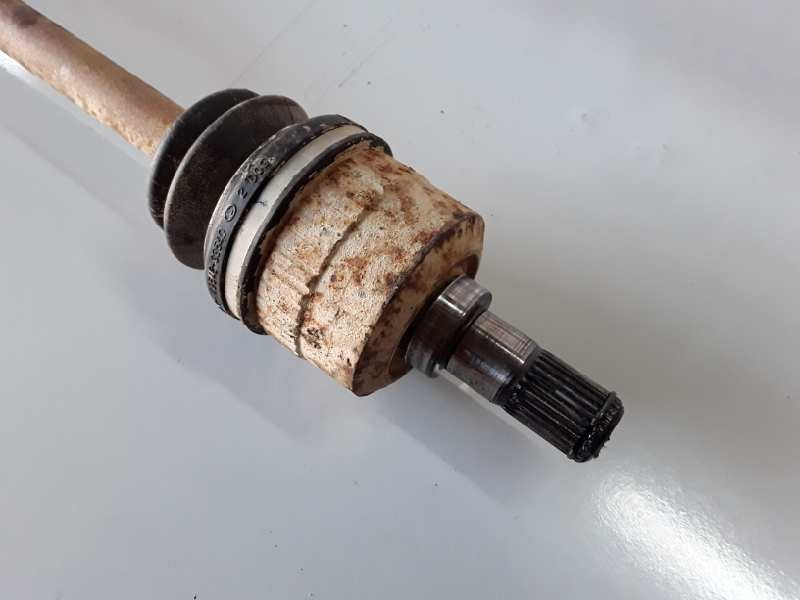 Recambio de transmision trasera derecha para hyundai santa fe (sm) d4ea referencia OEM IAM 4960026211  