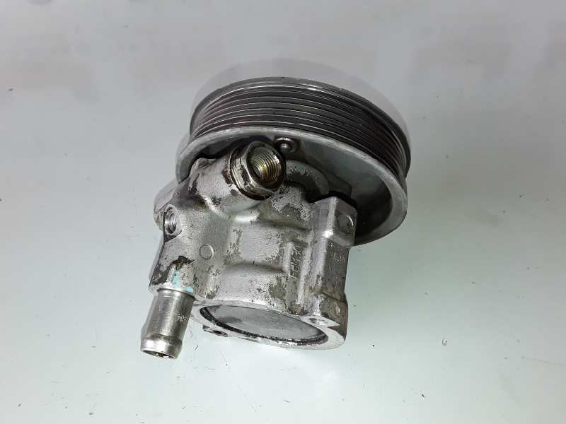Recambio de bomba direccion para renault espace iv (jk0) m9r760 referencia OEM IAM   