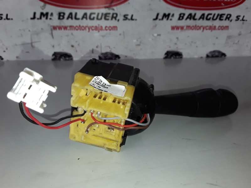 Recambio de mando luces para renault clio iv d4f740 referencia OEM IAM E10670323/255675887R  