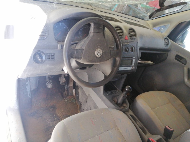 volkswagen caddy (2k)(02.2004) del año 2008