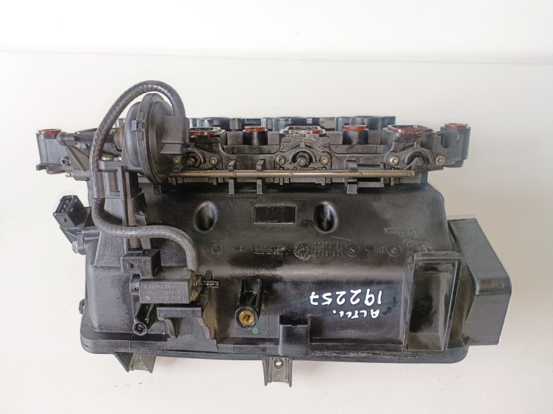 Recambio de colector admision para bmw serie 3 coupe (e46) 204d4 referencia OEM IAM 7787318  