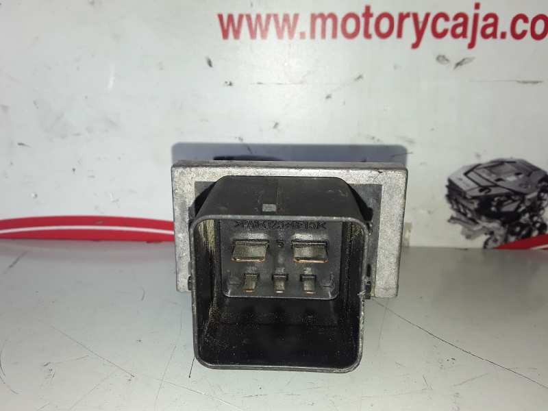 Recambio de caja precalentamiento para land rover freelander (lr2) 224dt referencia OEM IAM AV6112A343BA/9663824880  
