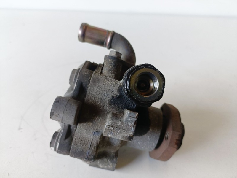 Recambio de bomba direccion para audi a3 (8l) asz referencia OEM IAM 1J0422154A  