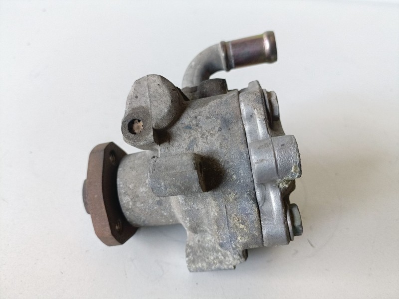 Recambio de bomba direccion para audi a3 (8l) asz referencia OEM IAM 1J0422154A  