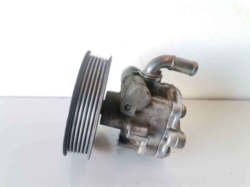 Recambio de bomba direccion para seat leon (1m1) asv referencia OEM IAM   