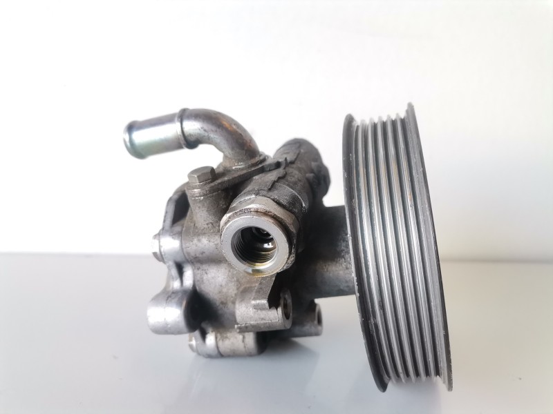 Recambio de bomba direccion para seat leon (1m1) asv referencia OEM IAM   