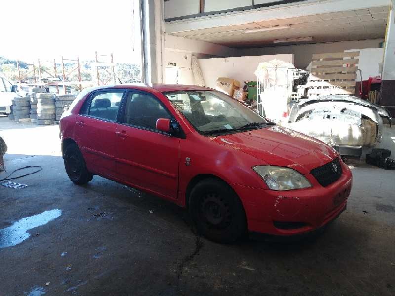 toyota corolla (e12) del año 2003