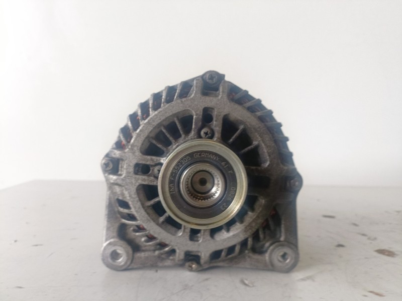 Recambio de alternador para nissan qashqai (j10) m9r856 referencia OEM IAM 23100JD71B  