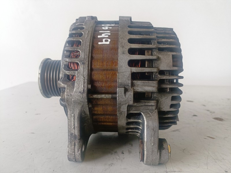Recambio de alternador para nissan qashqai (j10) m9r856 referencia OEM IAM 23100JD71B  