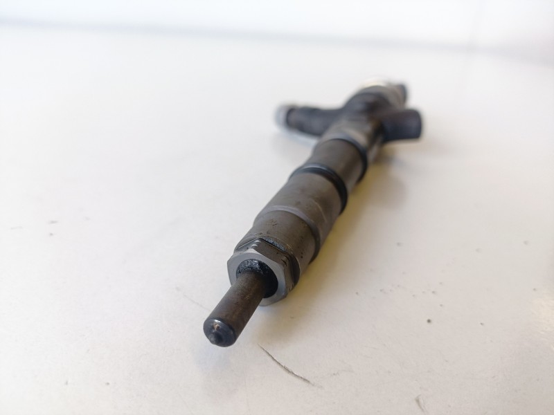 Recambio de inyector para toyota land cruiser (j15) 1kdftv referencia OEM IAM 2367030400  