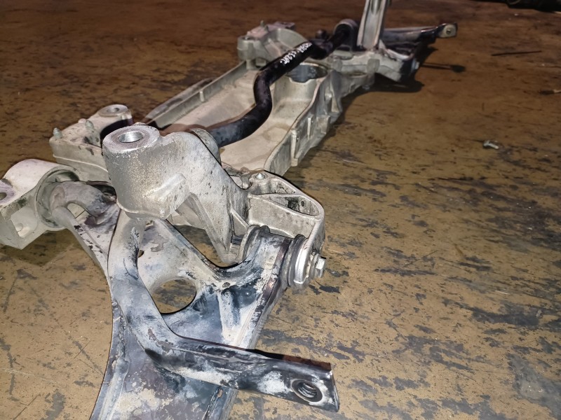 Recambio de barra estabilizadora delantera para volkswagen golf v (1k1)(10.2003) bkd referencia OEM IAM   