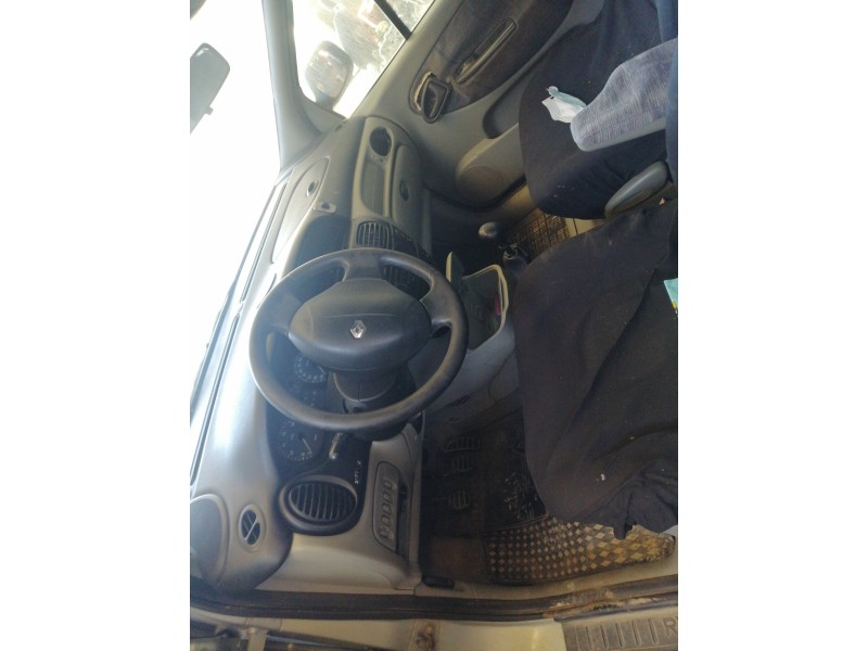 renault scenic rx4 (ja0) del año 2000
