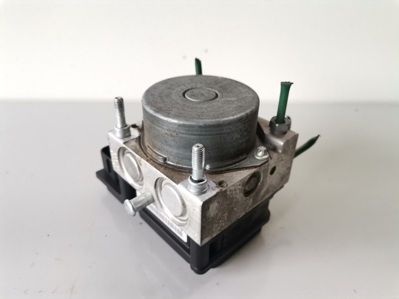 Recambio de abs para dacia duster i k9k896 referencia OEM IAM 0265232384/0265800903  