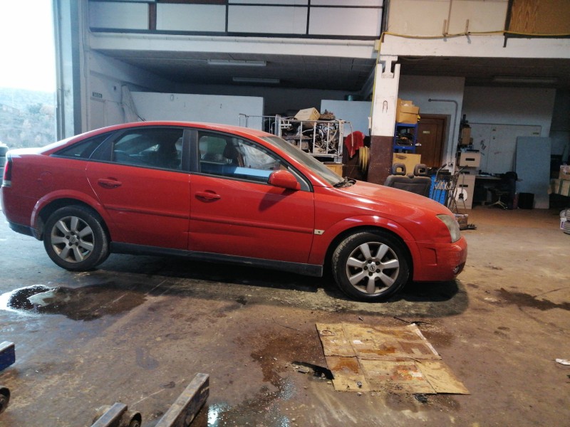 opel vectra c berlina del año 2005