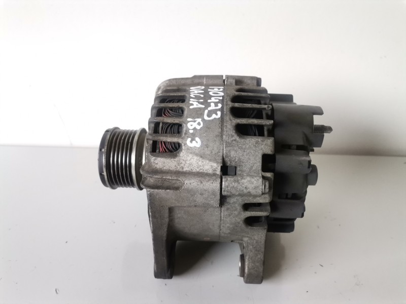 Recambio de alternador para dacia duster i k9k896 referencia OEM IAM 231003831R  