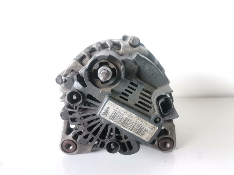 Recambio de alternador para dacia duster i k9k896 referencia OEM IAM 231003831R  
