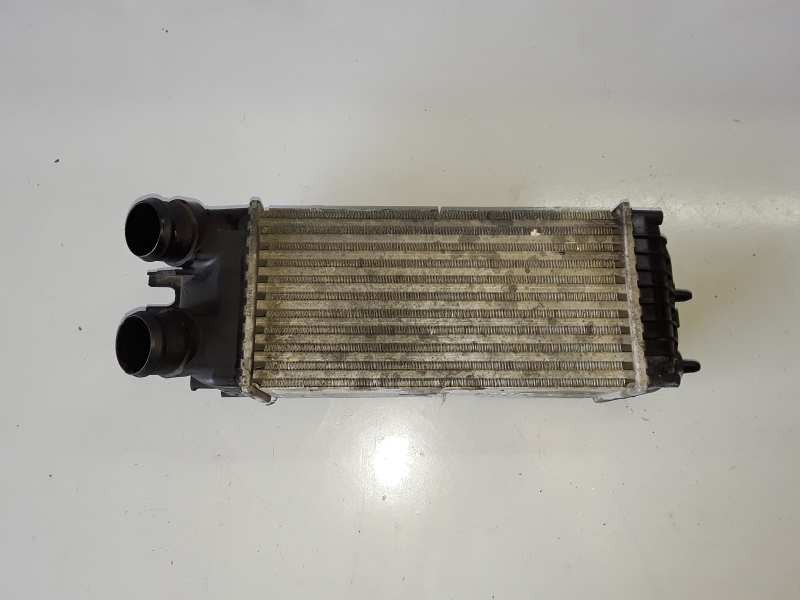 Recambio de intercooler para citroen berlingo furgón 9hw referencia OEM IAM 9645965180  