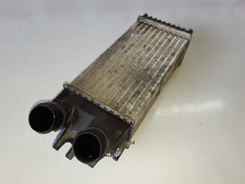 Recambio de intercooler para citroen berlingo furgón 9hw referencia OEM IAM 9645965180  