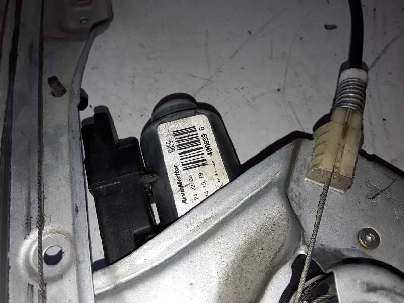 Recambio de elevalunas delantero derecho para renault clio iii k4j780 referencia OEM IAM 503620080119/440776D/400859G  
