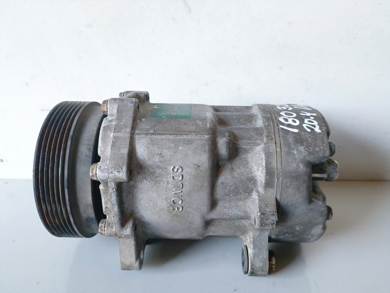 Recambio de compresor aire acondicionado para audi a3 (8l) agn referencia OEM IAM 1J0820803A  