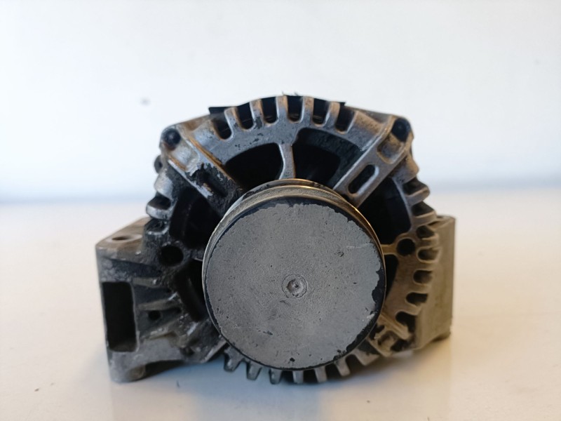 Recambio de alternador para opel combo d 263a2000 referencia OEM IAM A623613A  