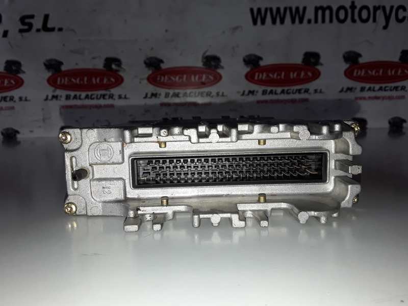 Recambio de centralita motor uce para audi a4 avant (b5) ra referencia OEM IAM 028906021CE/0281001425426  