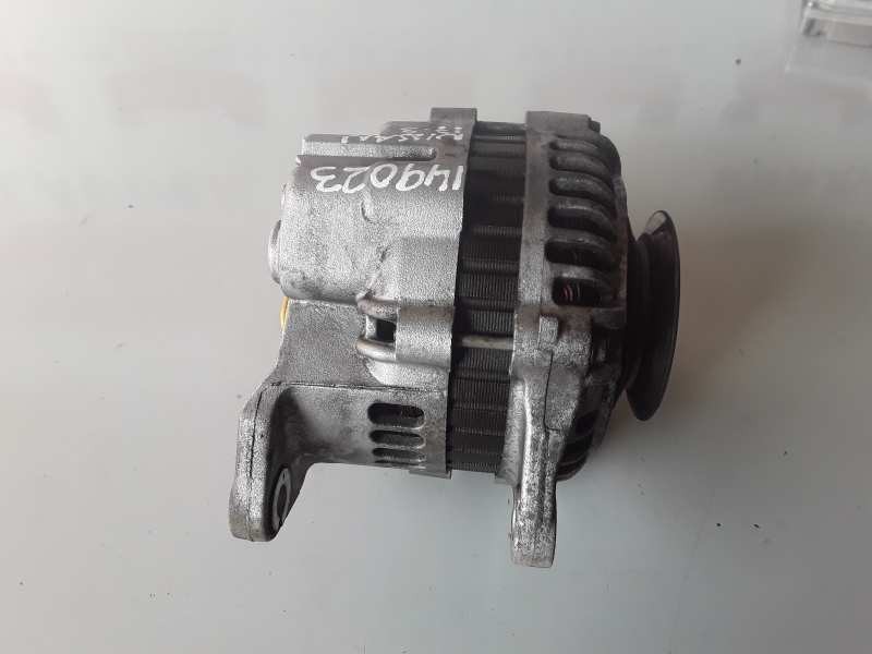 Recambio de alternador para nissan x-trail (t30) yd22 referencia OEM IAM 231005M310/A3TB0771  