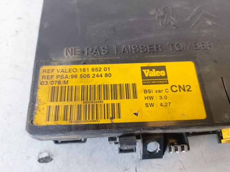 Recambio de caja reles / fusibles para citroen xsara berlina rhy referencia OEM IAM 9650624480  