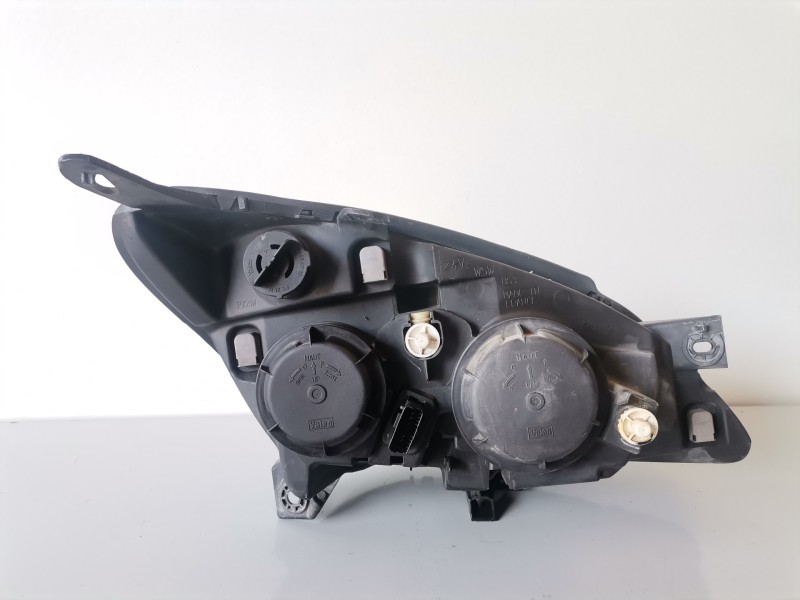 Recambio de faro izquierdo para citroen c5 berlina rhz referencia OEM IAM 9632664880  