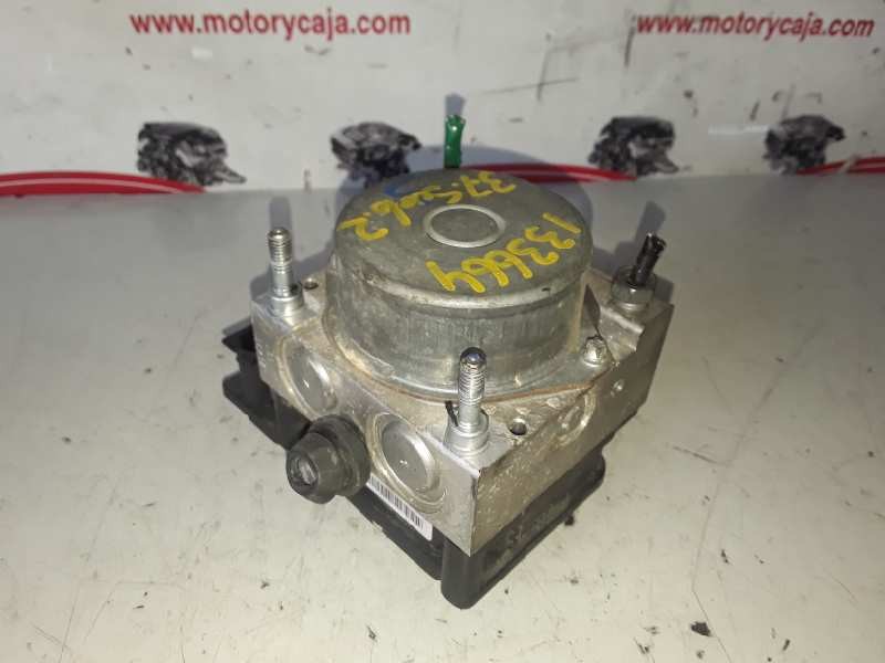 Recambio de abs para renault clio iii d4f740 referencia OEM IAM 0265232077/8200747146/0265800559  