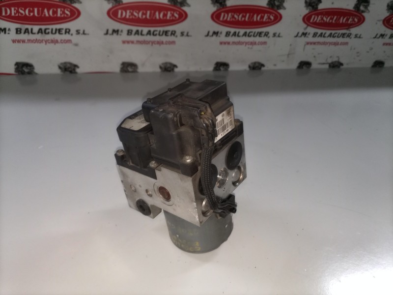 Recambio de abs para toyota corolla (e12) 1cdftv referencia OEM IAM 0265216850/4451002050/0273004571  