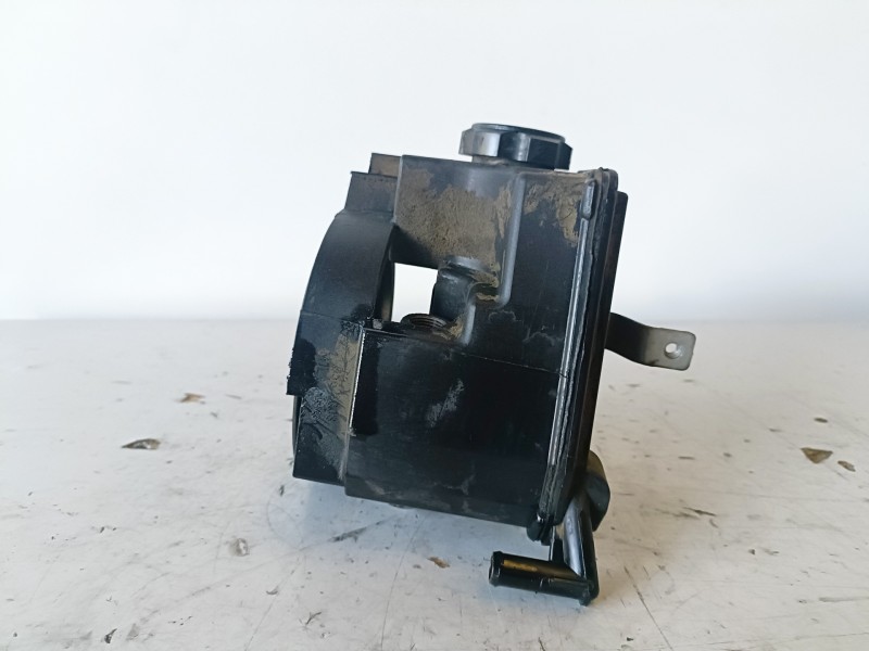 Recambio de bomba direccion para citroen xsara berlina rhy referencia OEM IAM 9638339880/26082229QD  