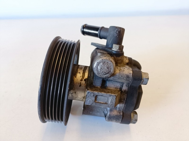 Recambio de bomba direccion para hyundai accent (lc) d3ea referencia OEM IAM   