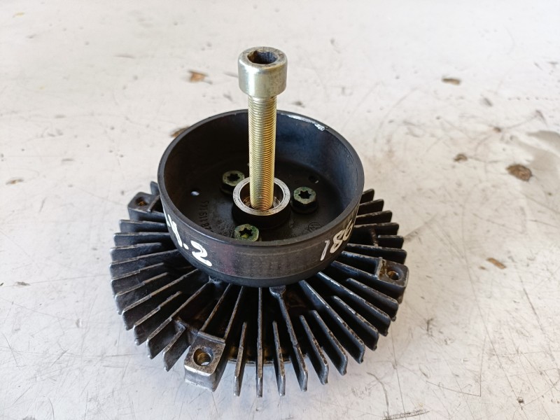 Recambio de ventilador viscoso motor para audi a4 avant (b5) afn referencia OEM IAM 058121350  