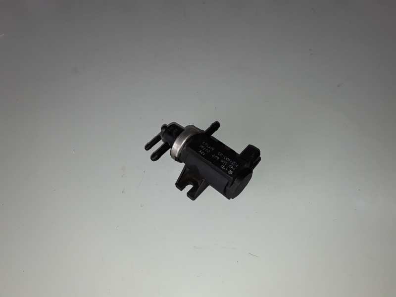 Recambio de valvula aire adicional para audi a4 avant (b5) ra referencia OEM IAM 1H0906627  