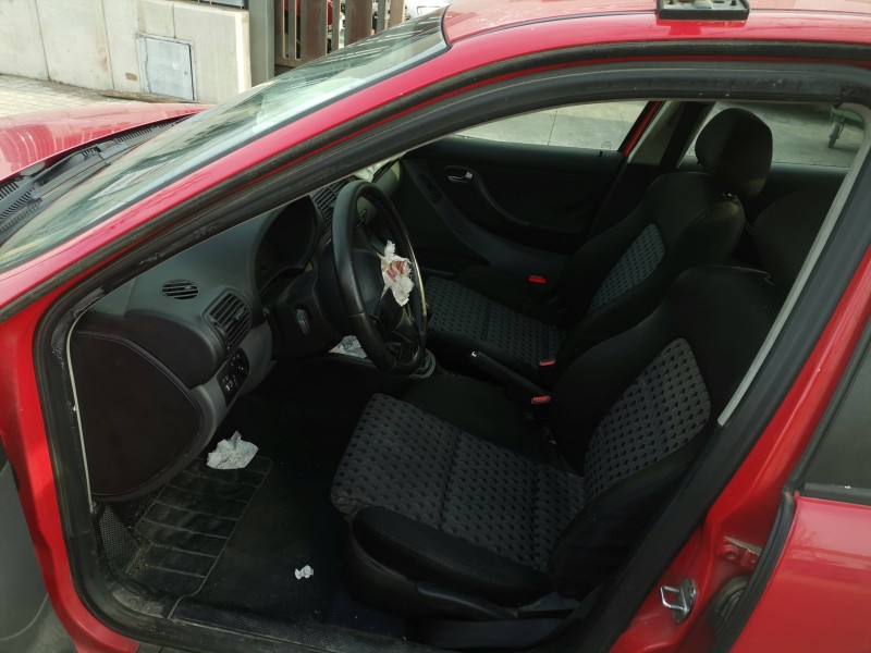 seat leon (1m1) del año 2001