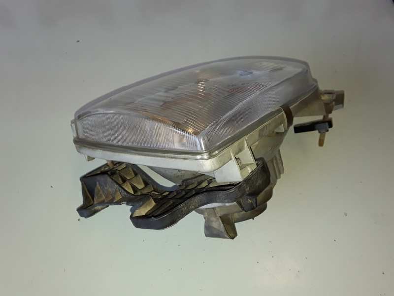 Recambio de faro izquierdo para nissan pickup (d22) td25ti referencia OEM IAM   