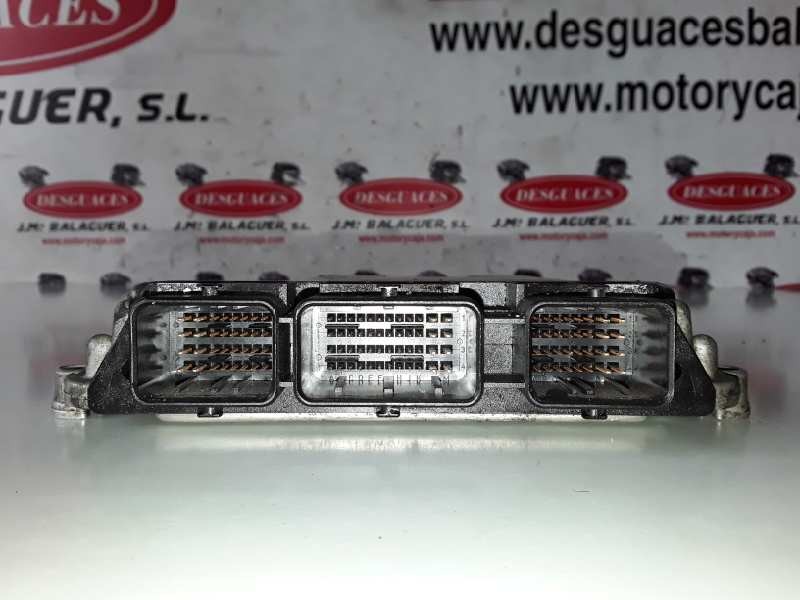Recambio de centralita motor uce para opel vivaro f9q760 referencia OEM IAM 0281011530/8200391179/HOM8200051609  