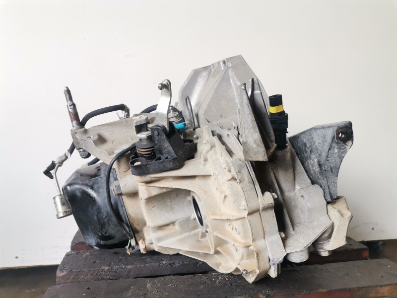 Recambio de caja cambios para renault kangoo i (f/kc0) k9k718 referencia OEM IAM JR5145  