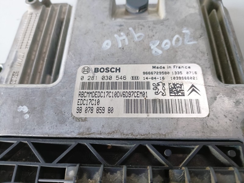 Recambio de centralita motor uce para peugeot 2008 9h06 referencia OEM IAM 0281030546  