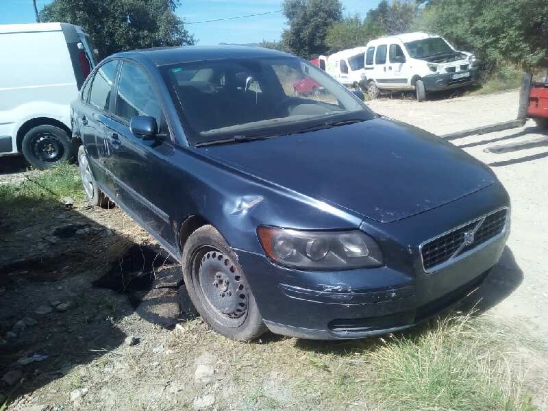 volvo s40 berlina del año 2005