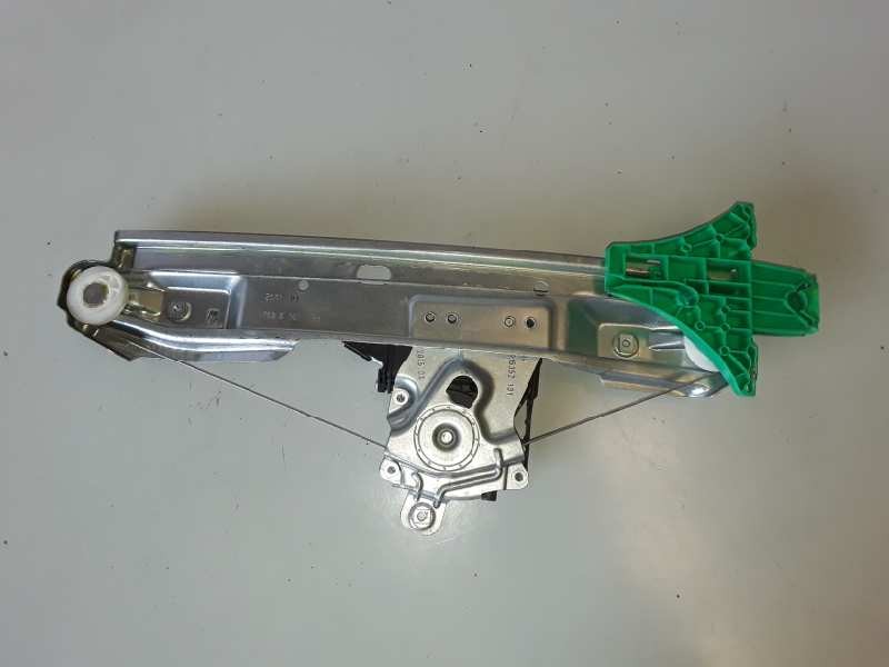 Recambio de elevalunas trasero derecho para opel astra j berlina 5p b16dtl referencia OEM IAM 910280200  