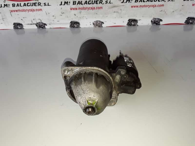 Recambio de motor arranque para mercedes-benz sprinter ii furgón 646985 referencia OEM IAM 0001115074  